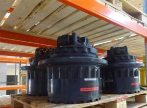 Komatsu pc240-8 végáttétel