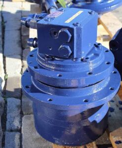 Végáttétel komatsu pc40-hoz