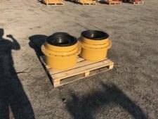 Caterpillar 345 kotrógép végáttétel, új állapotú, 2 db-os készlet