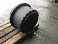Végáttétel Hitachi EX 550 kotrógéphez