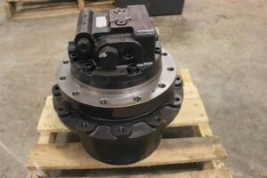 Végáttétel john deere 200lc kotrógéphez