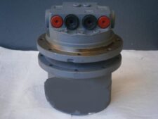 Hidraulikus hajtómotor John Deere 550H-LT, 550J, 550J-LGP, 550J-LT, 550K-LGP, 550K-XLT modellekhez