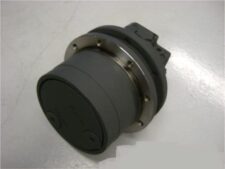 Végáttétel hidromotorral Komatsu PC220-5, PC220-6, PC220-7, PC220LC-2, PC220LC-3, PC220LC-5 kotrógépekhez