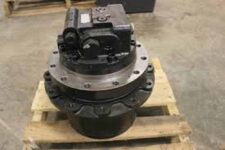 Hidromotoros végáttétel Takeuchi minikotrókhoz TB015, TB016, TB025
