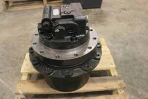 Hidromotoros végáttétel takeuchi minikotrókhoz tb015, tb016, tb025