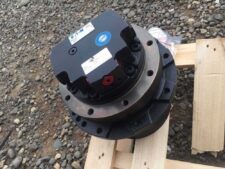 Végáttétel és hidromotor IHI 35N minikotróhoz