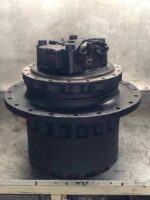 Végáttétel Komatsu PC 210-6-hoz