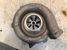 Új Mahle turbófeltöltő Mercedes-Benz 3520963099
