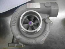 Turbófeltöltő S6D95L Komatsu PC200-6 kotrógéphez