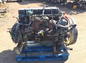 Teljes motor volvo fl d7e240 2007 – használt