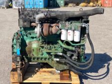 Volvo D12D motor Volvo L150E kotrógéphez – használt