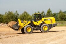 Komatsu WA320 homlokrakodó alkatrészek