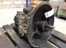 ZF-S4-24-3 kézi sebességváltó VOLVO teherautóhoz