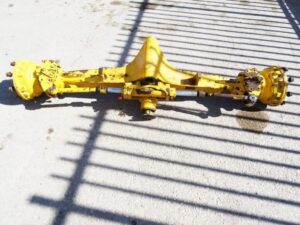 Első tengely komatsu wb93 kotrógéphez