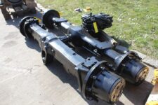 Első-hátsó tengely Caterpillar 206-11