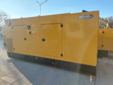 Caterpillar DE500GC 500 kVA áramfejlesztő, új, garanciával, CAT C13 motor, 2022-es évjárat