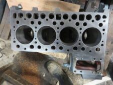 KUBOTA V1702 motorblokk