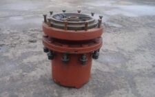 Komatsu PW130 kotrógép komplett kerékagy