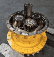 Teljes kerékagy New Holland W270 mezőgazdasági gépekhez