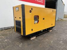 Caterpillar 150 kVA áramfejlesztő, CAT C7.1 motor, új, 2022-es évjárat, vezérlőpanel, tartály, automatizálás