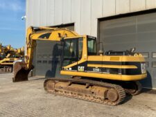 Bontás Caterpillar 320B L kotrógép alkatrész
