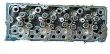 Kubota V2607 motor hengerfej