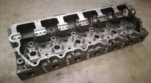 Caterpillar c6. 6 hengerfej