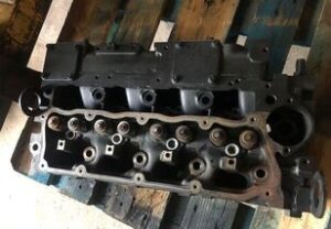 Perkins 1104c-44ta motor hengerfej