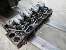 Hengerfej Isuzu 4HK1 motorhoz
