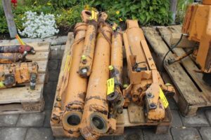 Hidraulikus henger case 621 gépekhez