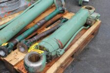 Liebherr hidraulikus munkagép henger