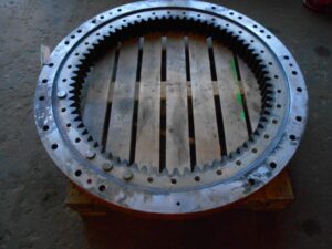 Forgókorona doosan dx30z kotrógéphez