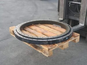 Forgókorona hitachi zx145w-6 kotrógéphez