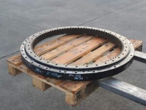 Forgókorona hitachi zx145 kotrógéphez