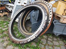 Forgókorona Hitachi ZX250-12 kotrógéphez