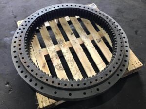 Forgókorona jcb js200/js210/js220/js235 kotrógépekhez