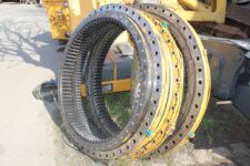 Forgókorona Caterpillar 385B kotrógéphez