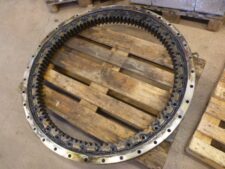 Forgókorona Caterpillar 312 B munkagéphez