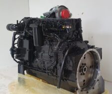 Cummins QSB6.7 dízelmotor – 14