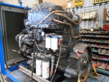 Cummins N14C motor Hitachi EX550-5 kotrógéphez