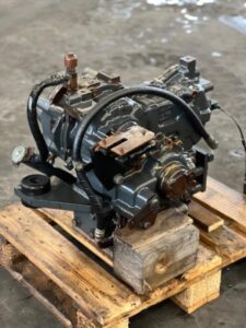 Komatsu wa250 homlokrakodó sebességváltó doboz