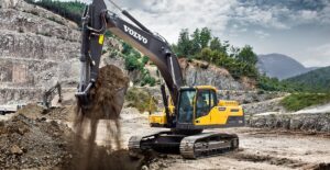 Volvo ec250 kotrógép működő alkatrészek szétbontása