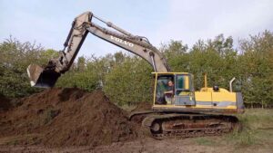 Volvo ec340 kotrógép bontás – építőipari gépek és alkatrészek