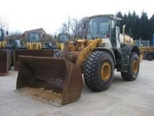 Liebherr homlokrakodó bontáshoz – elérhető alkatrészek