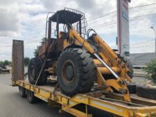 JCB homlokrakodó bontáshoz