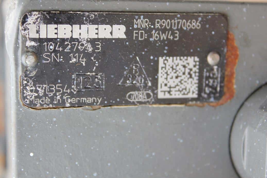 Liebherr A934 hidraulikus elosztó