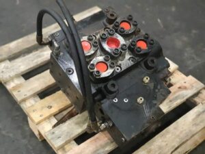 Hidraulikus elosztó kubota u27-4-hez