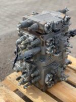 Hydraulikus elosztó Hitachi ZX145W kotrógéphez