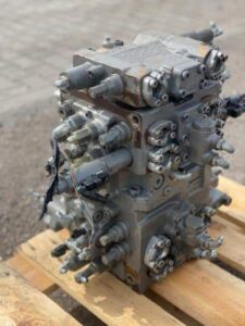 Hydraulikus elosztó hitachi zx145w kotrógéphez