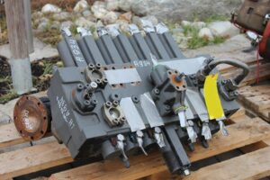 Liebherr a934c hidraulikus elosztó